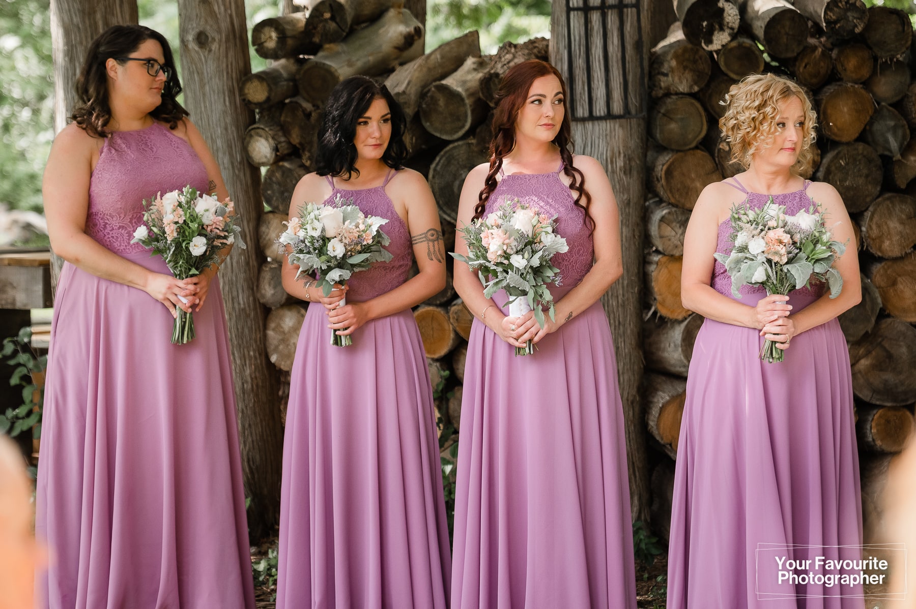 Bridesmaids in lilac dresses